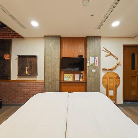 Qu Hi Home Stay Jioufen Eksteriør billede