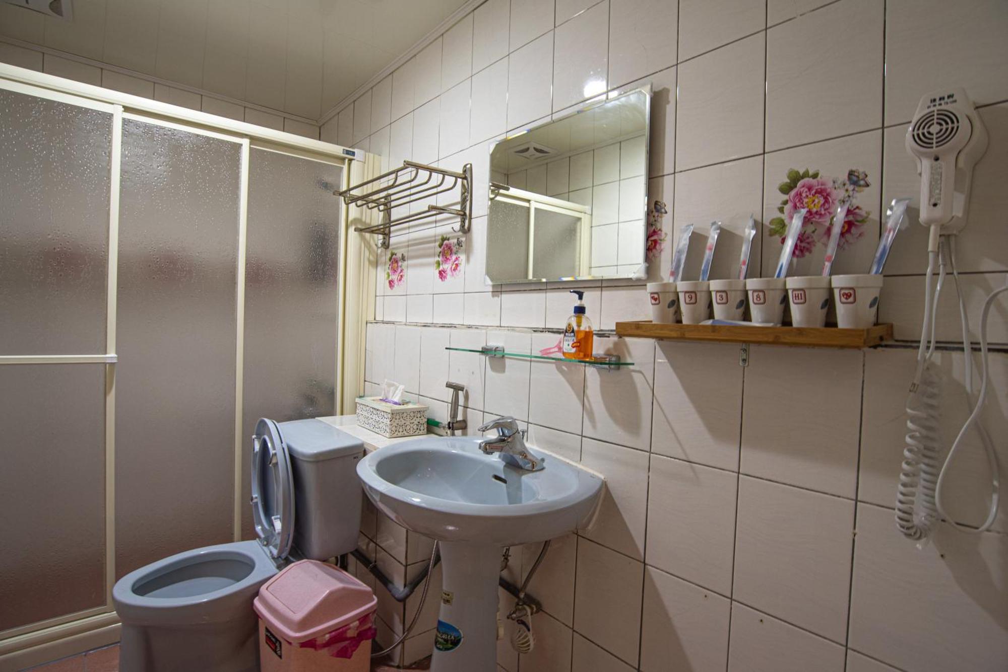 Qu Hi Home Stay Jioufen Eksteriør billede